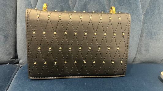 Rhombus Pattern Gold Detail Shoulder Bag